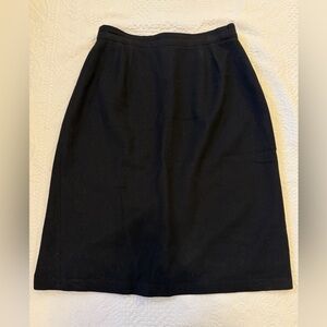 Sag Harbor Woman Pure Wool Skirt Vintage Black Size 14 Pencil Straight